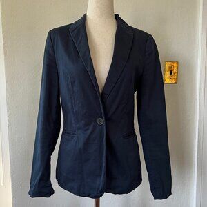 Zara Basic Navy Blazer – Classic Tailored Fit — Size M